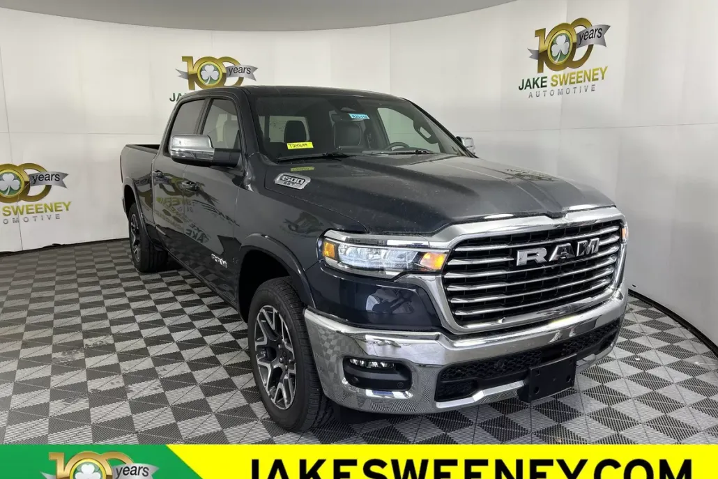 2025 Ram 1500 Laramie photo 1