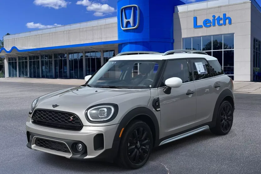 2023 Mini Countryman S photo 1