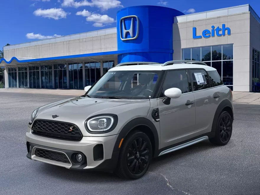 2023 Mini Countryman S photo 1