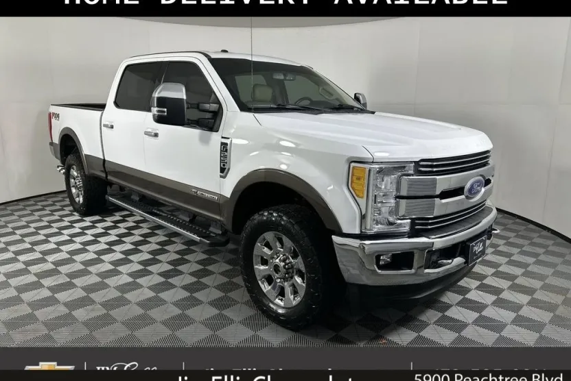 2017 Ford F-250 Lariat photo 1