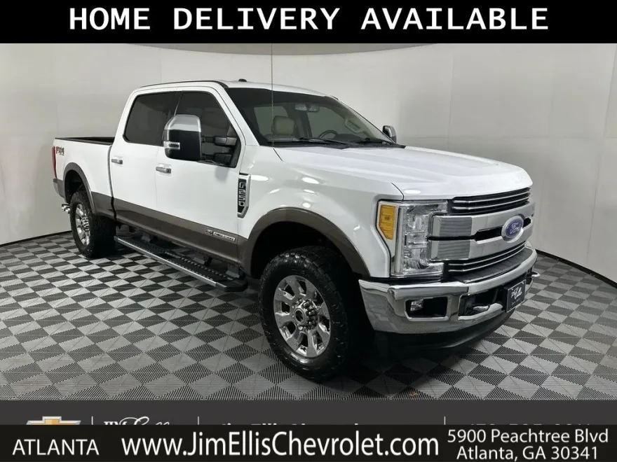 2017 Ford F-250 Lariat photo 1