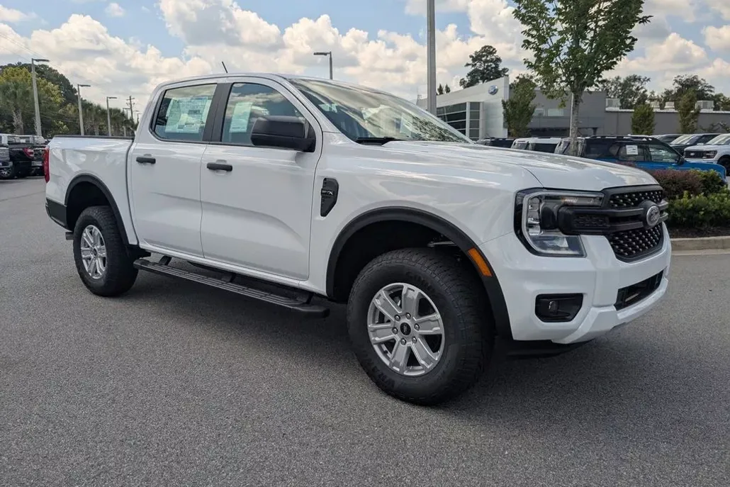 2025 Ford Ranger XL photo 1