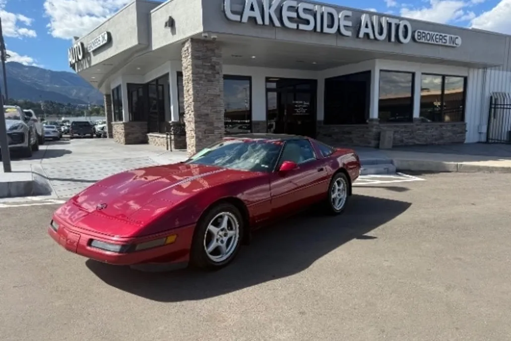 1995 Chevrolet Corvette Base Coupe photo 1