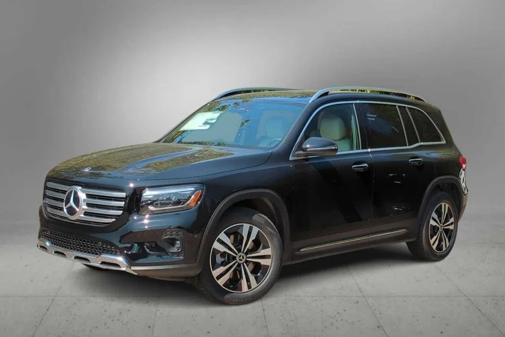 2025 Mercedes Benz GLB 250 4MATIC photo 1