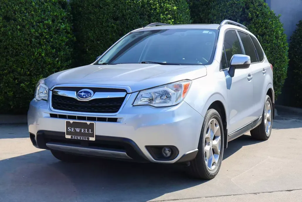 2016 Subaru Forester 2.5i Touring photo 1