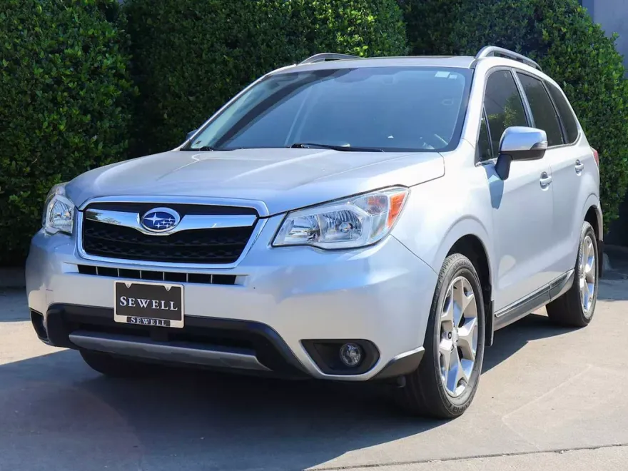 2016 Subaru Forester 2.5i Touring photo 1