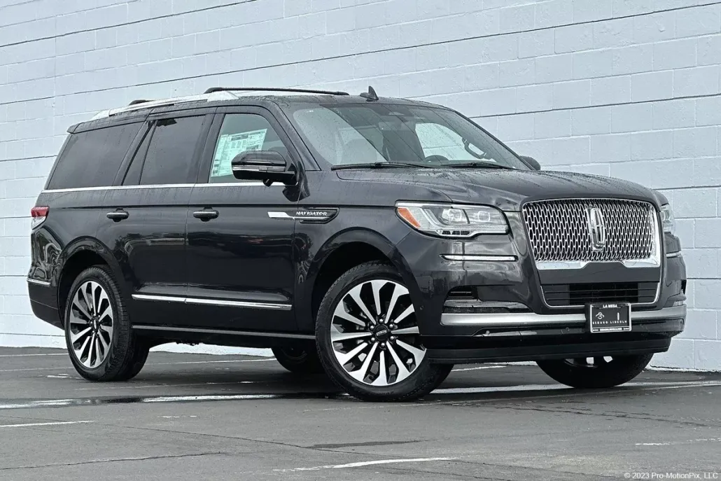2024 Lincoln Navigator Reserve photo 1