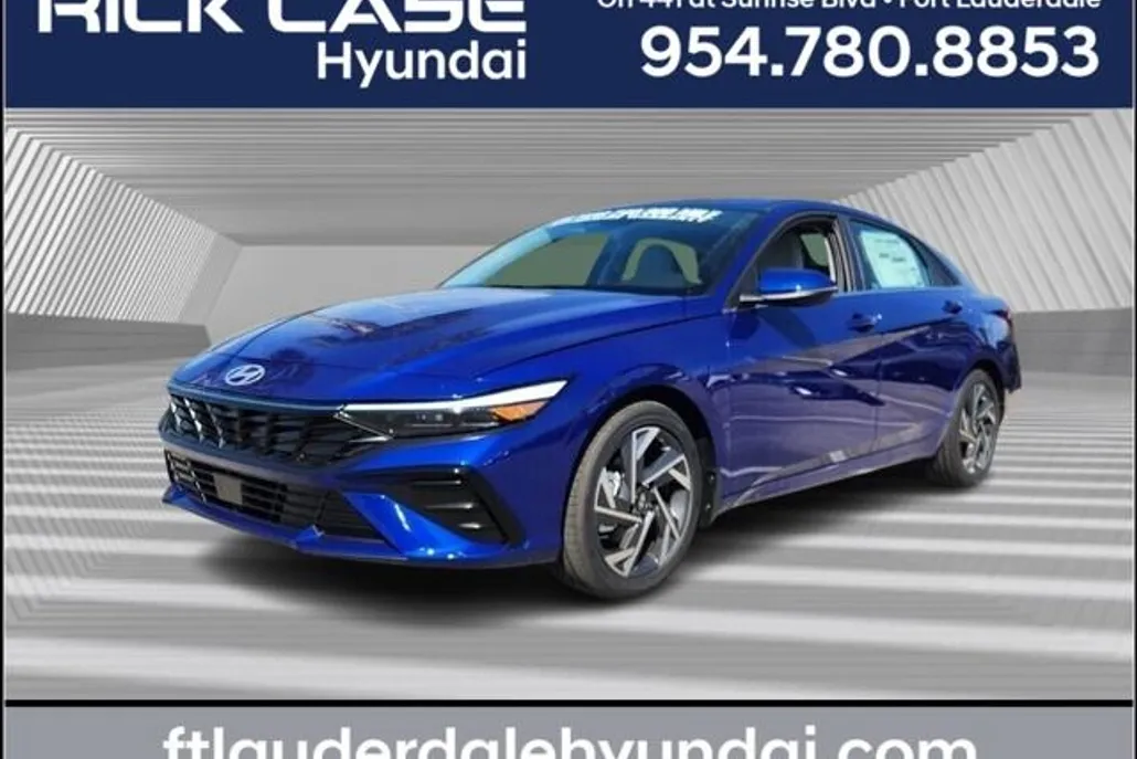 2025 Hyundai Elantra Limited photo 1