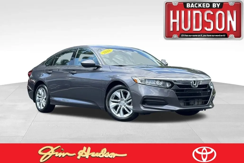 2018 Honda Accord LX 1.5T photo 1