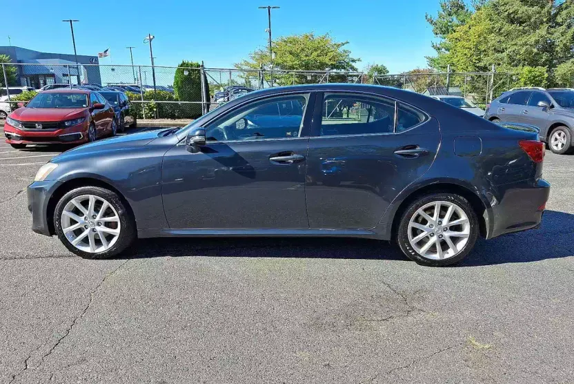 2011 Lexus IS 250 AWD photo 1
