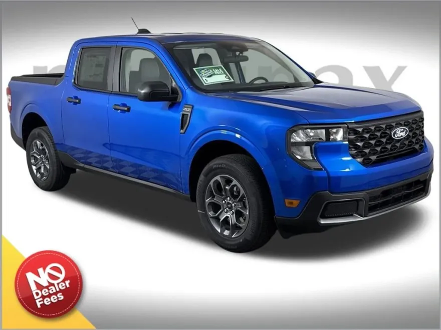 2025 Ford Maverick XLT photo 1