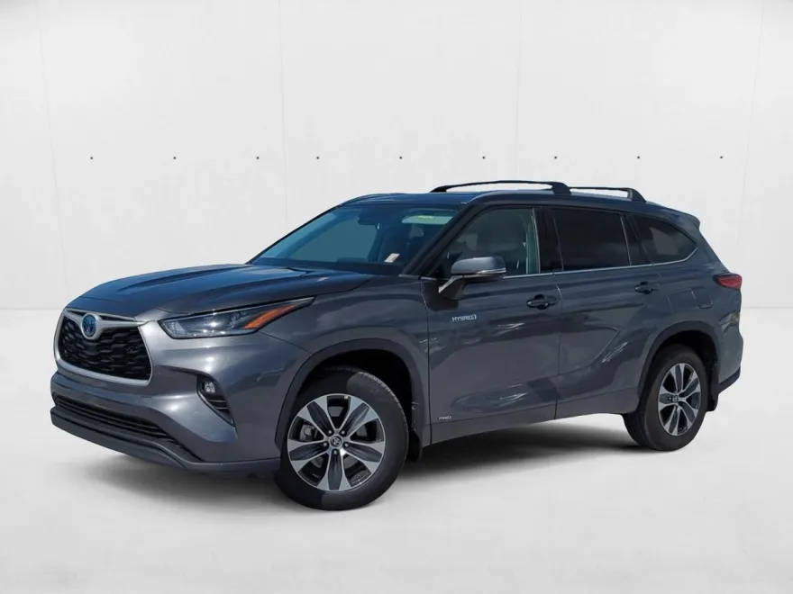 2021 Toyota Highlander Hybrid XLE photo 1