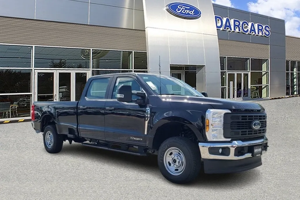 2025 Ford F-250 photo 1