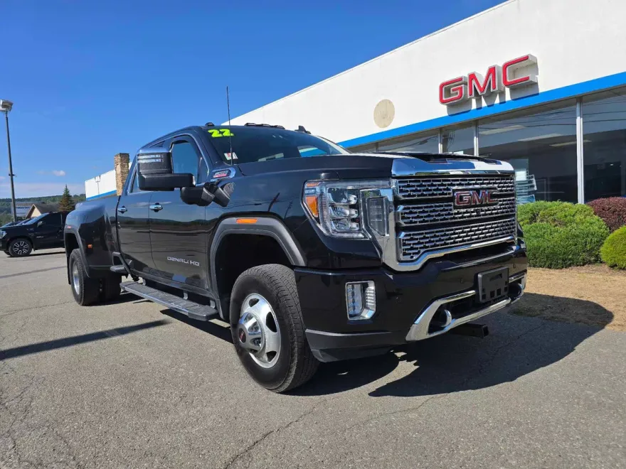 2022 Gmc Sierra 3500 HD Denali photo 1
