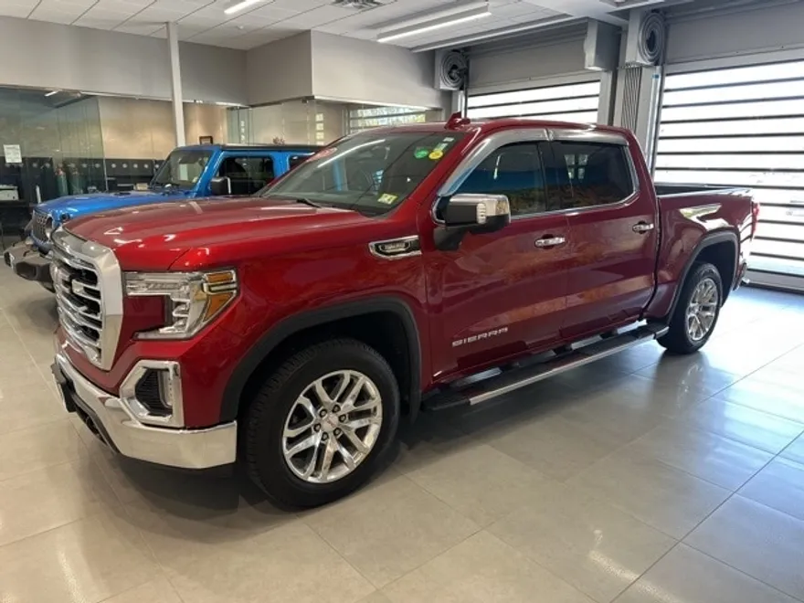 2021 Gmc Sierra 1500 SLT photo 1