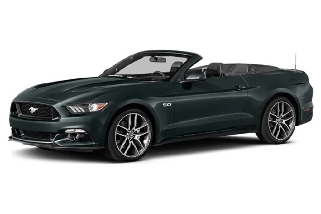 2015 Ford Mustang V6 Convertible photo 1
