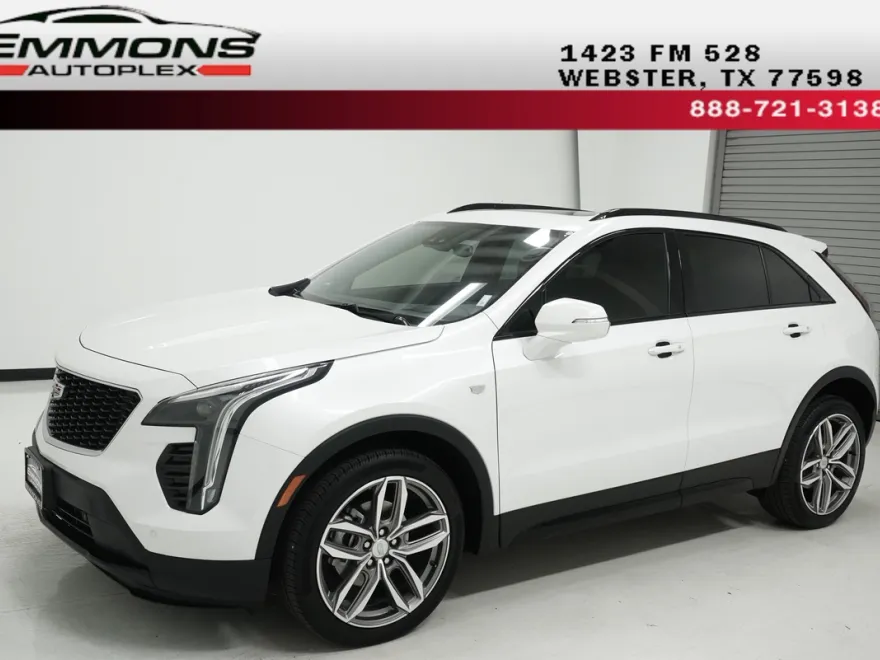 2023 Cadillac XT4 Sport photo 1
