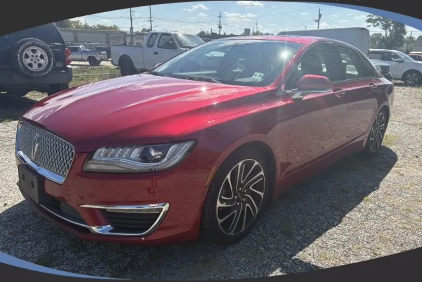 2020 Lincoln MKZ Reserve Hybrid photo 1