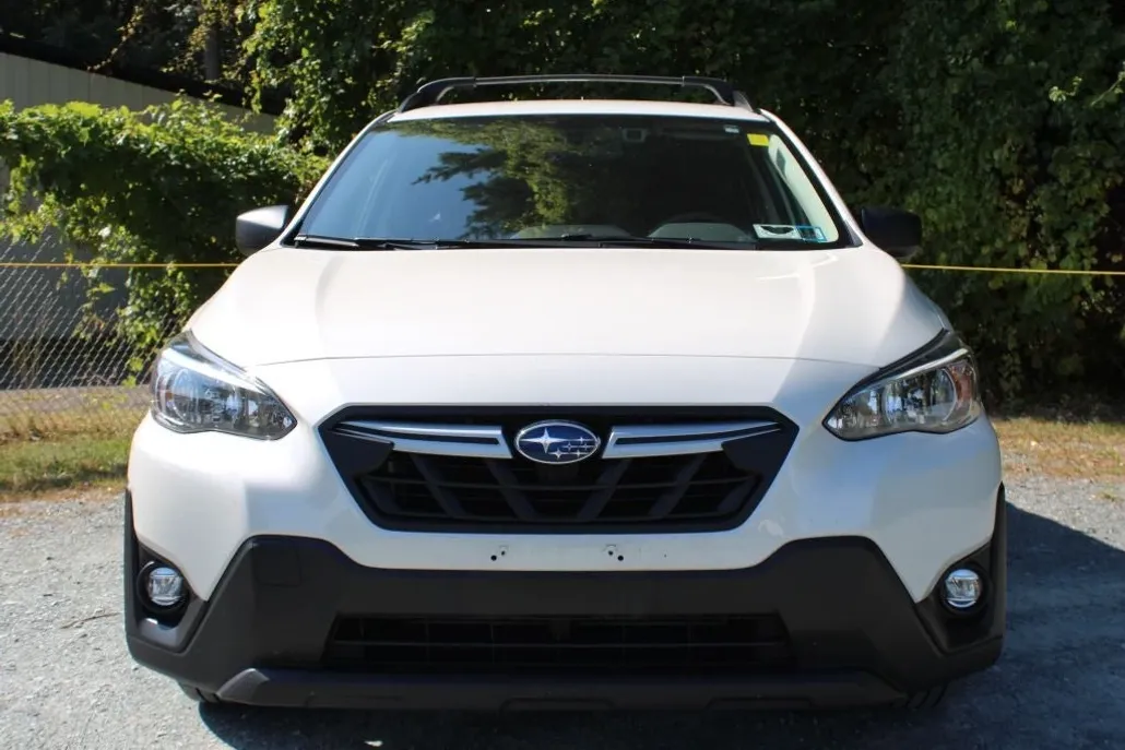 2023 Subaru Crosstrek Base photo 1