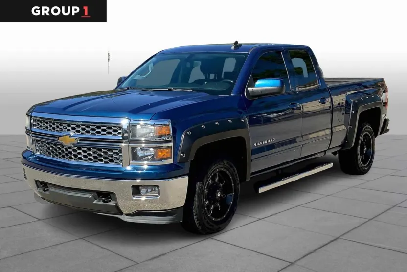 2015 Chevrolet Silverado 1500 LT photo 1
