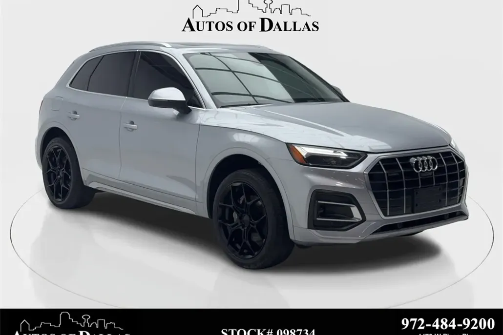 2022 Audi Q5 40 Premium Plus photo 1