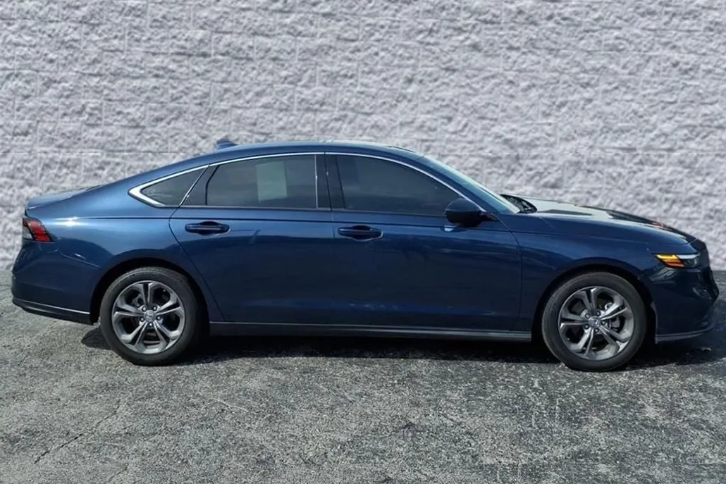 2024 Honda Accord EX photo 1