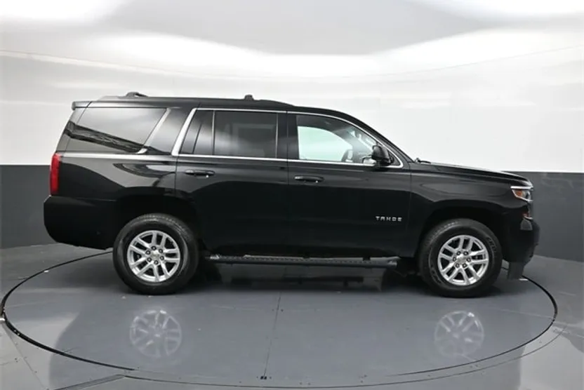 2020 Chevrolet Tahoe LS photo 1