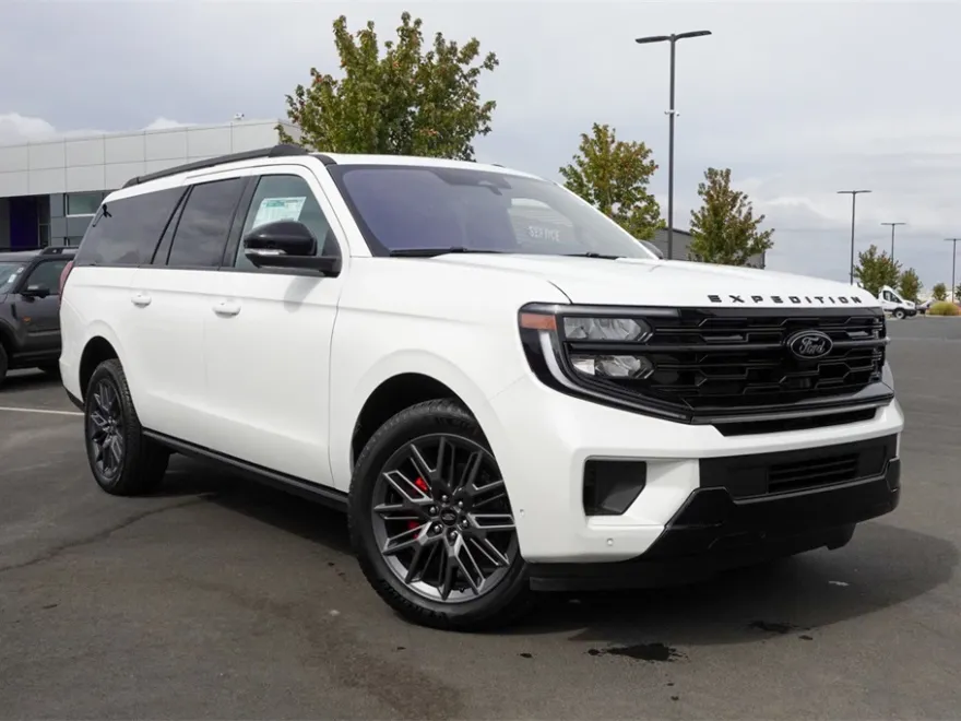 2025 Ford Expedition Platinum MAX photo 1