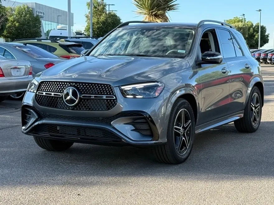 2026 Mercedes Benz GLE 450 4MATIC photo 1