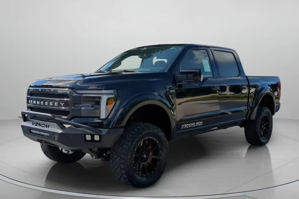 2025 Ford F-150 Lariat photo 1