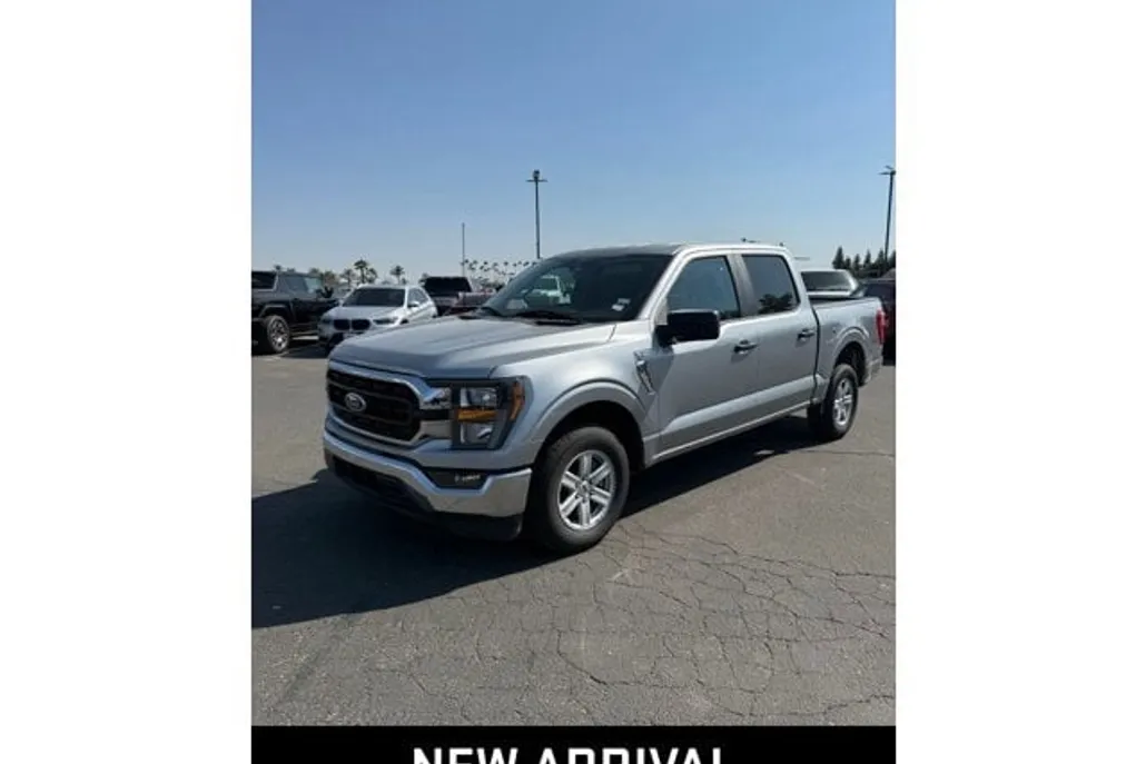 2023 Ford F-150 XLT photo 1