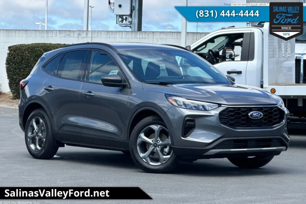 2025 Ford Escape ST-Line photo 1