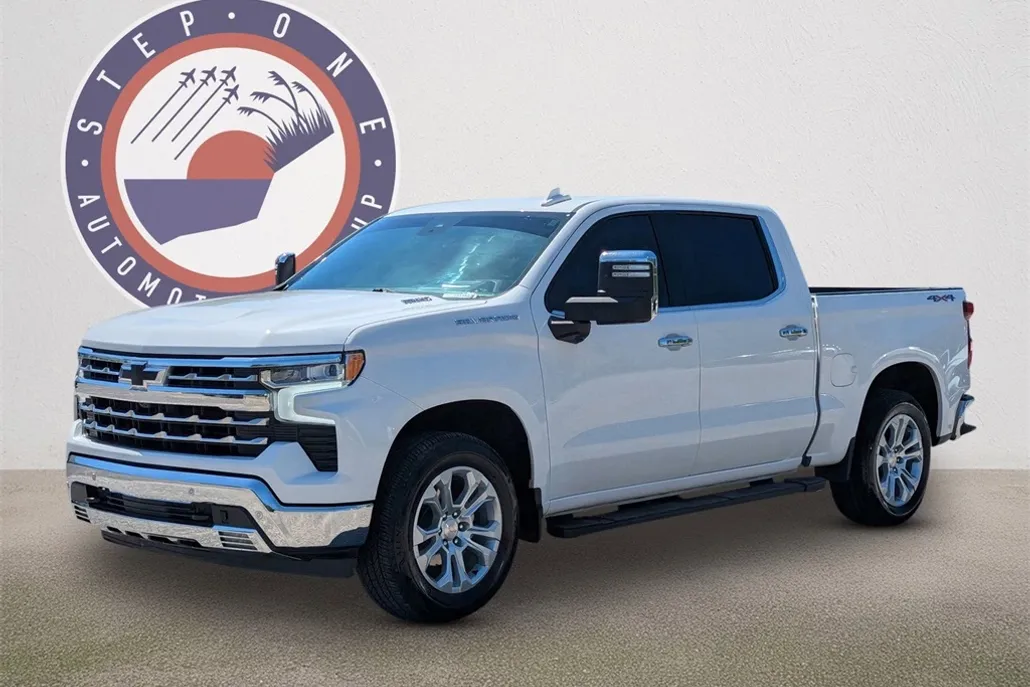 2024 Chevrolet Silverado 1500 LTZ photo 1