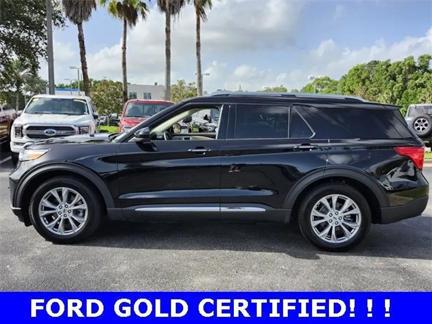 2024 Ford Explorer Limited photo 1