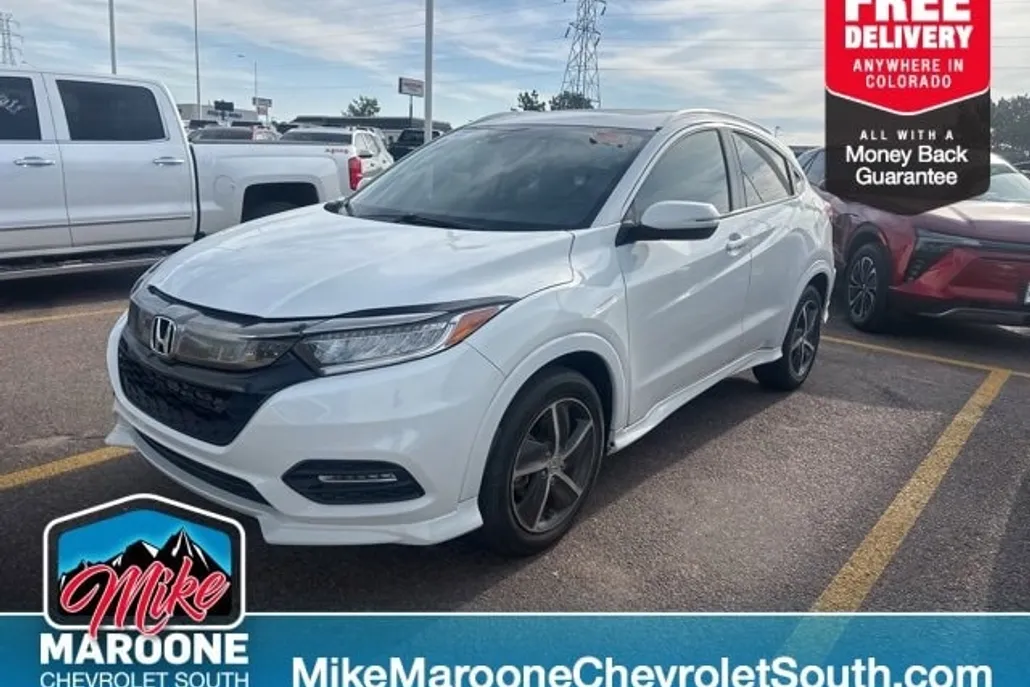 2019 Honda HR-V Touring photo 1