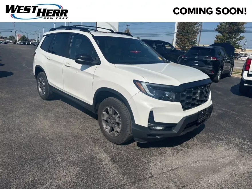 2022 Honda Passport TrailSport photo 1
