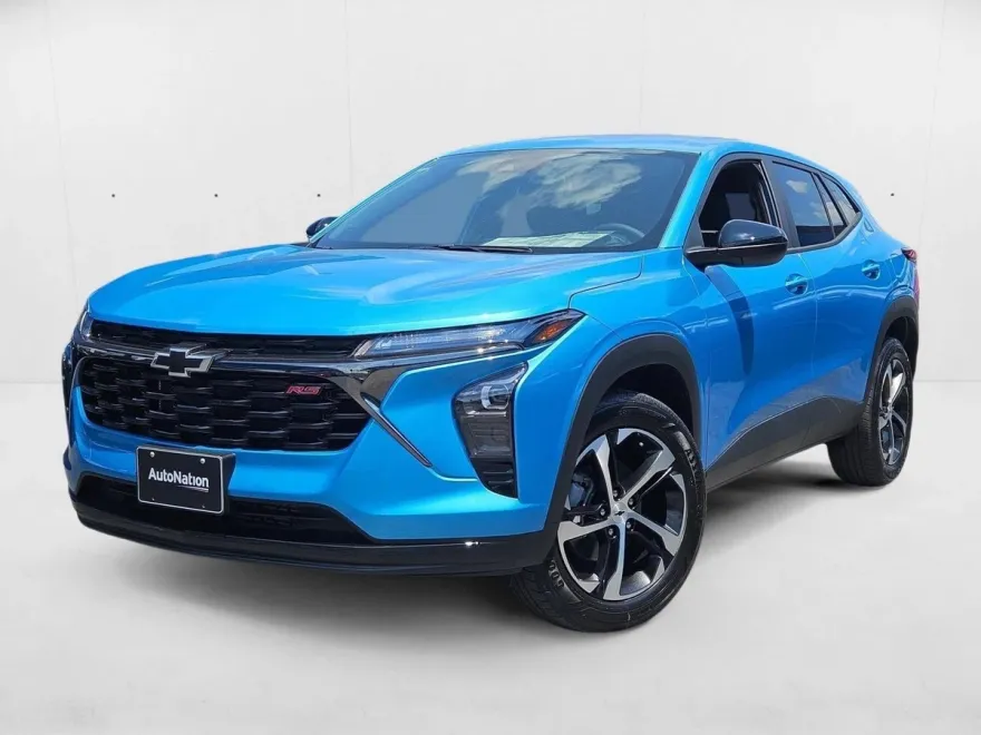 2025 Chevrolet Trax photo 1