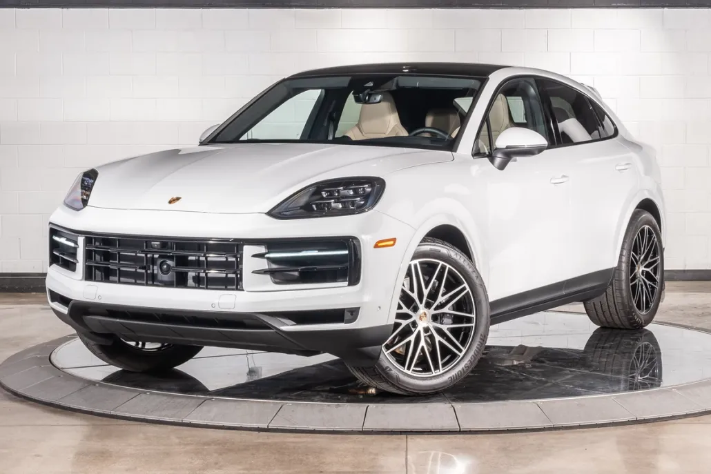 2025 Porsche Cayenne Coupe S photo 1