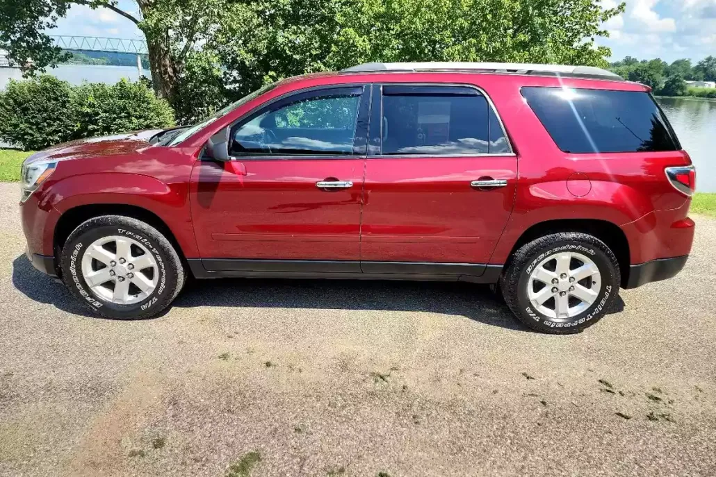 2016 Gmc Acadia SLE photo 1