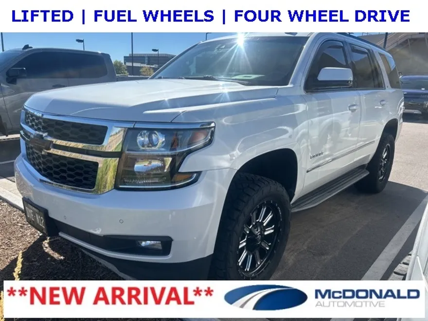 2016 Chevrolet Tahoe LT photo 1