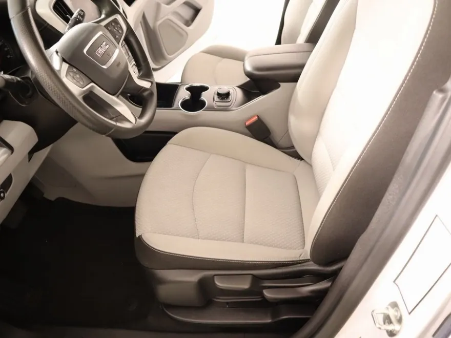2024 Gmc Terrain SLE photo 1