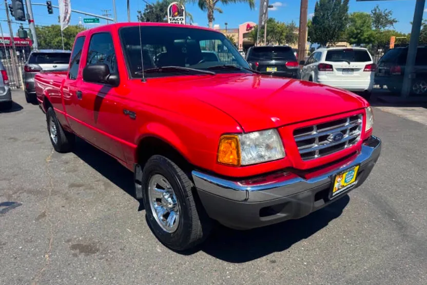 2002 Ford Ranger XLT photo 1