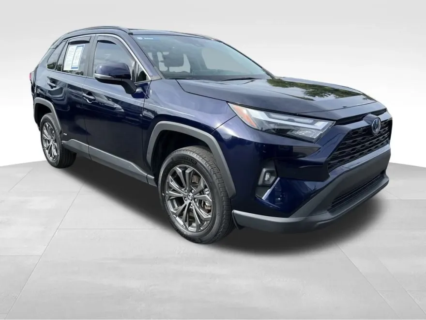 2023 Toyota RAV4 Hybrid XLE Premium photo 1