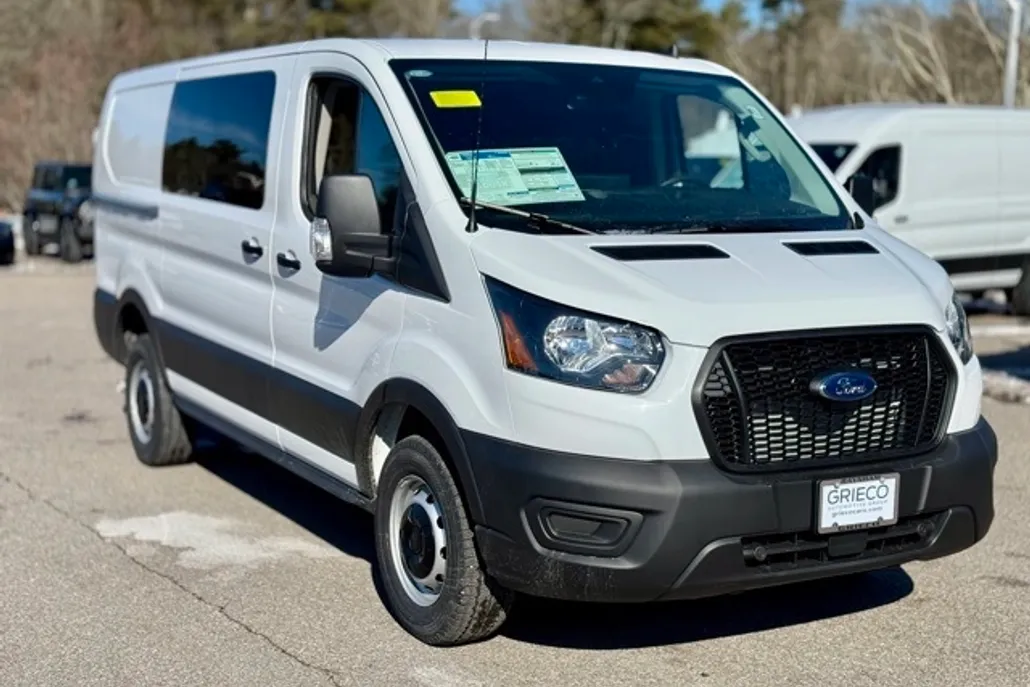 2025 Ford Transit Cargo Van photo 1