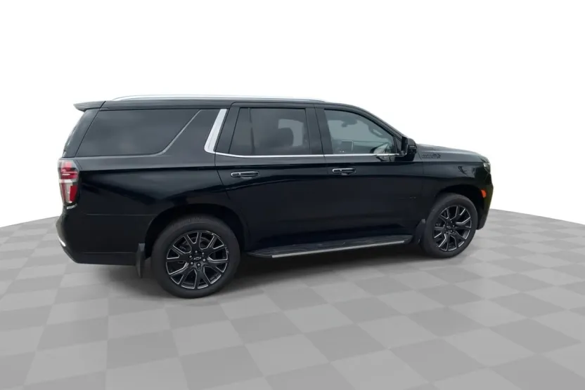 2023 Chevrolet Tahoe High Country photo 1