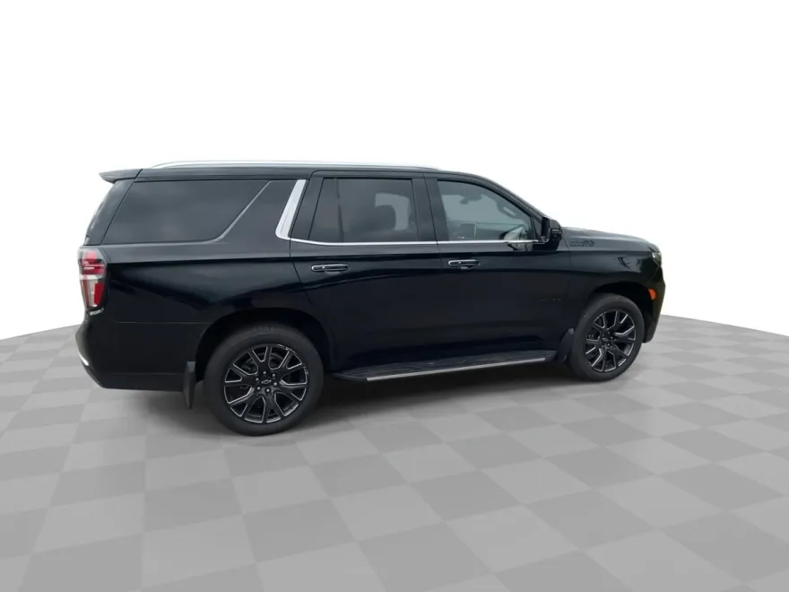 2023 Chevrolet Tahoe High Country photo 1