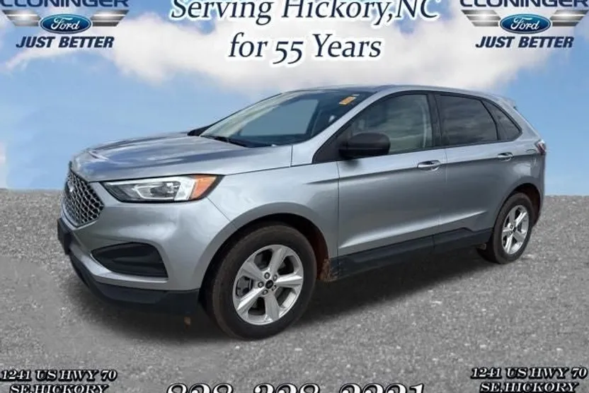 2024 Ford Edge SE photo 1
