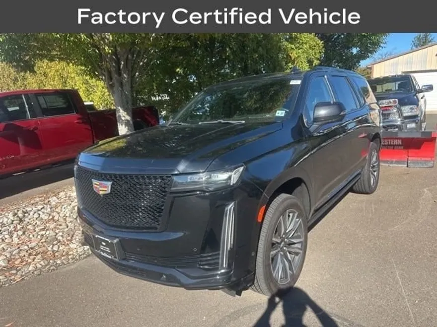 2022 Cadillac Escalade Sport photo 1