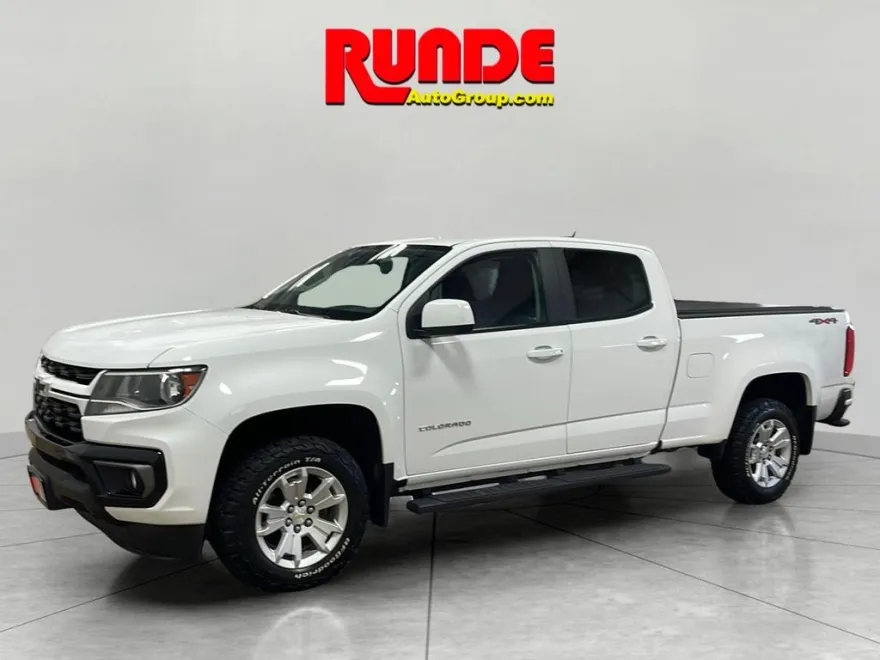 2022 Chevrolet Colorado LT photo 1