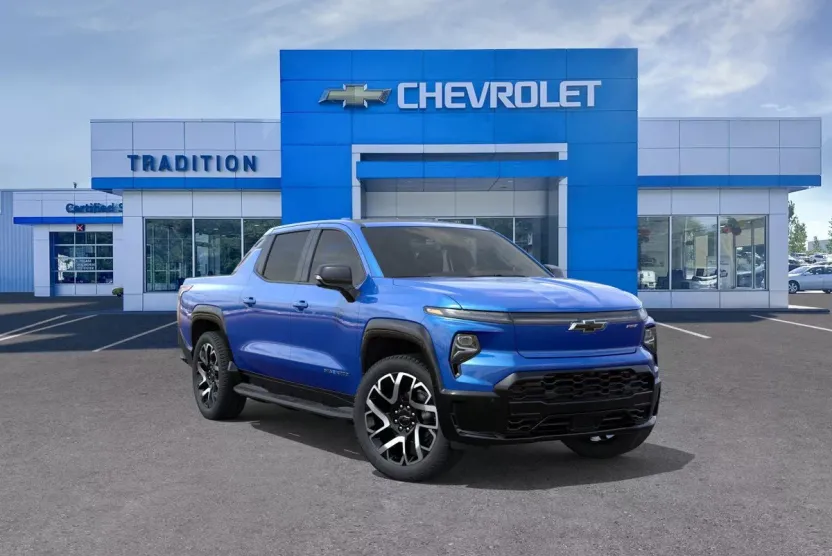 2025 Chevrolet Silverado EV RST photo 1